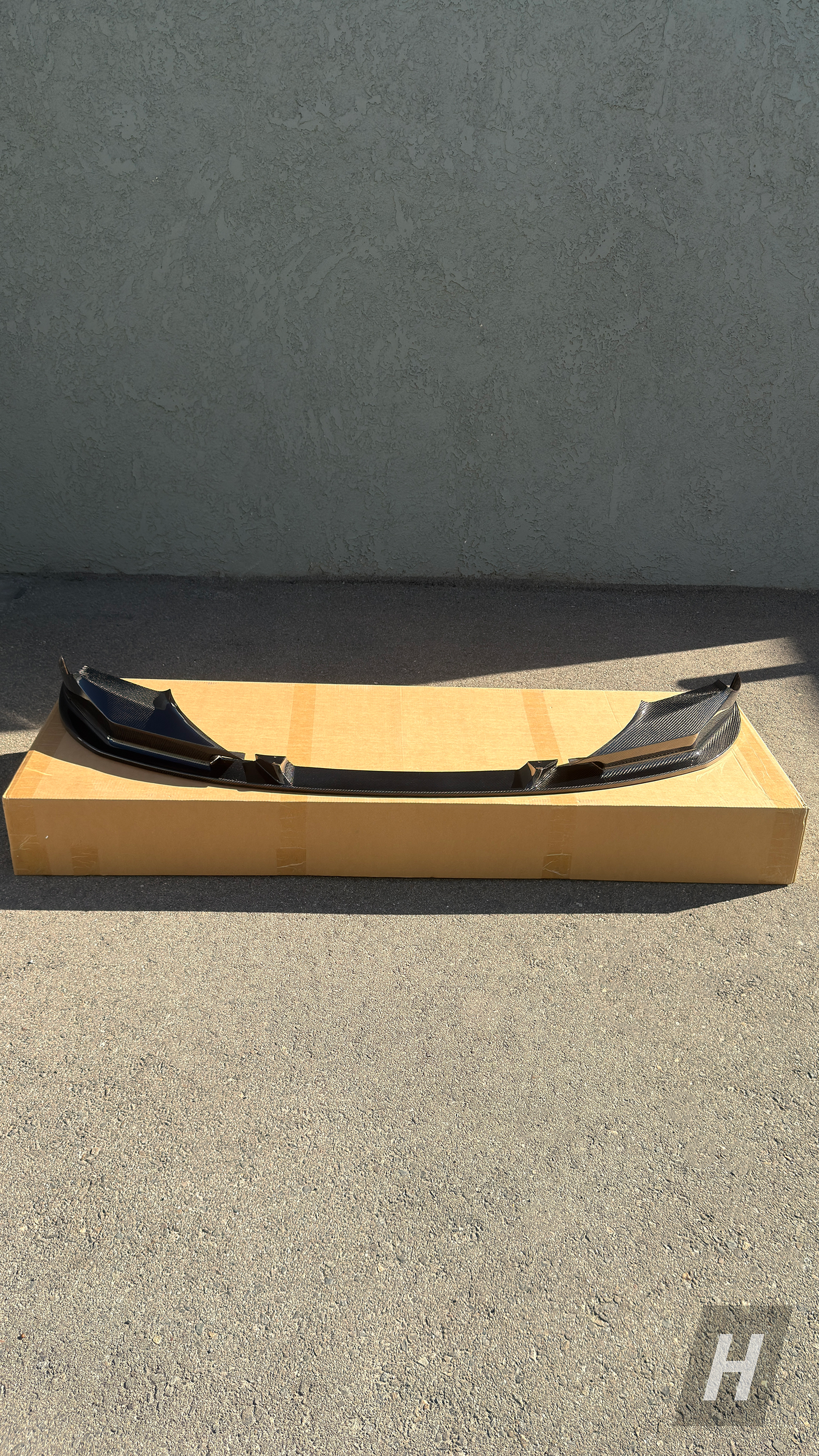 Performance V1 Carbon Fiber Front Lip - F90 M5