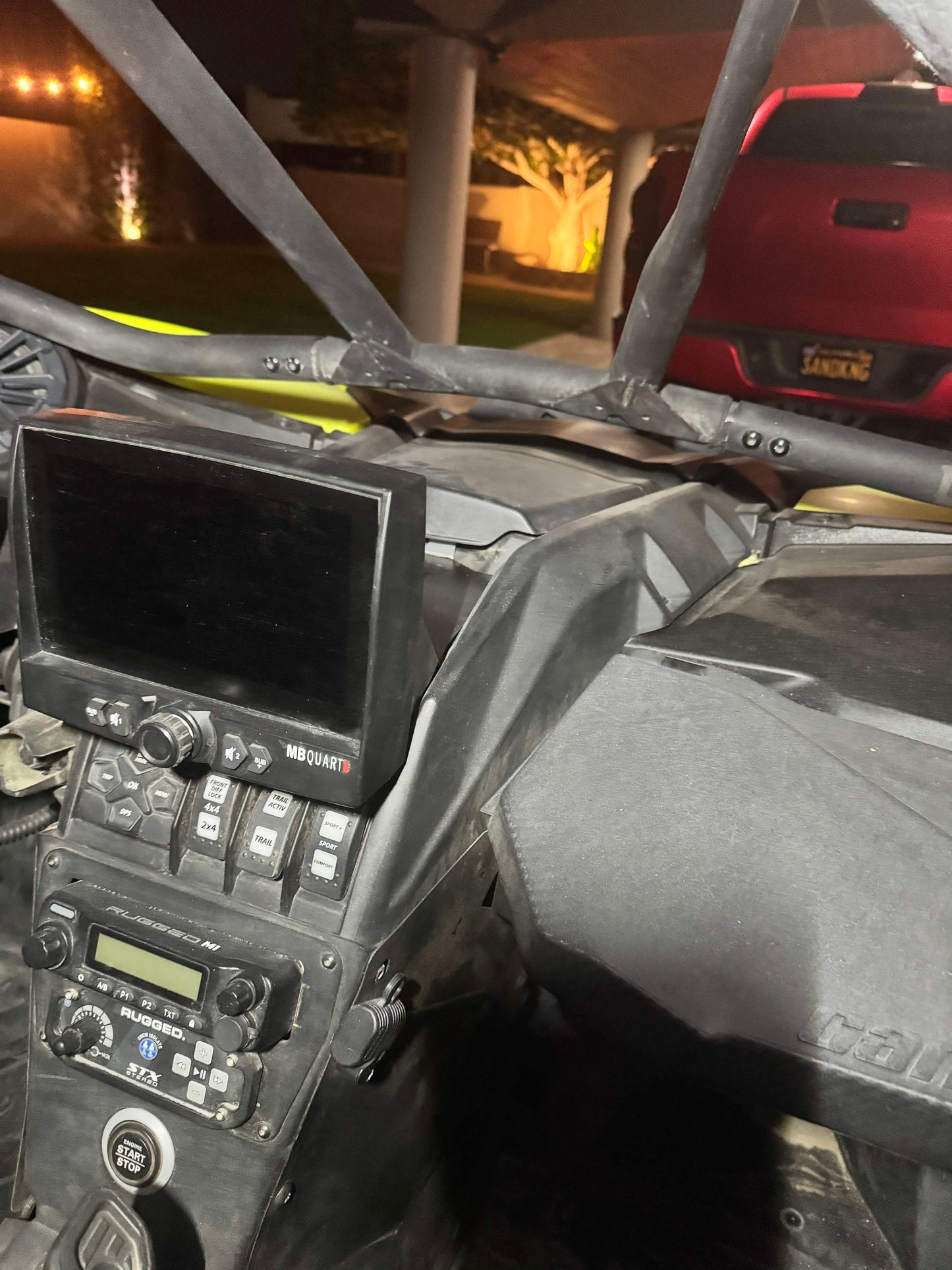 2017-2025 Can-Am X3 MB Quartz GMR7V1 Radio Mount