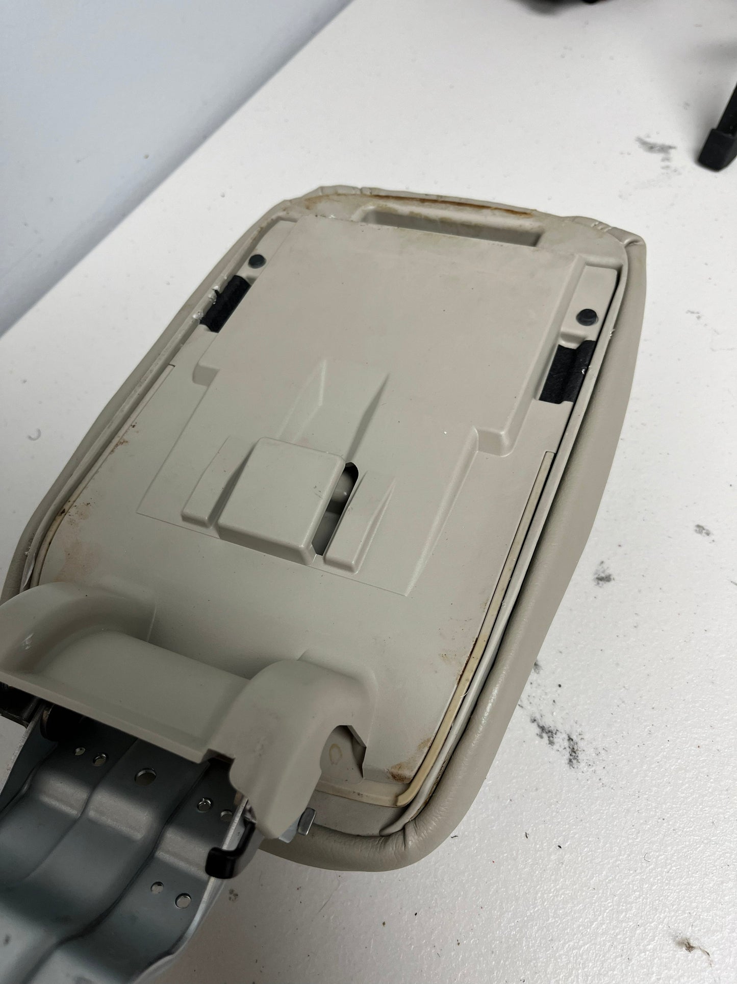 Warm Ivory Tan Center Console cover For 2012-2016 Subaru Corsstrek Impreza