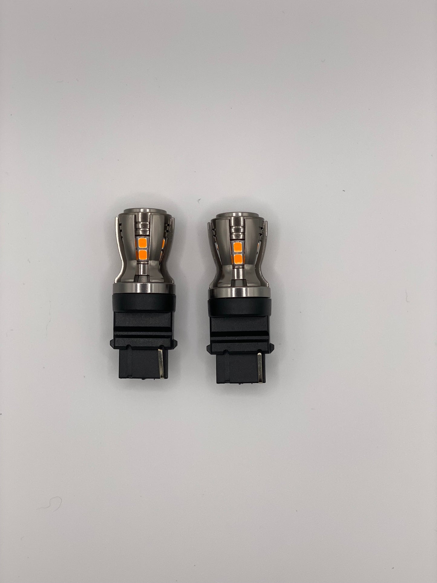 3156 GS Series - Amber