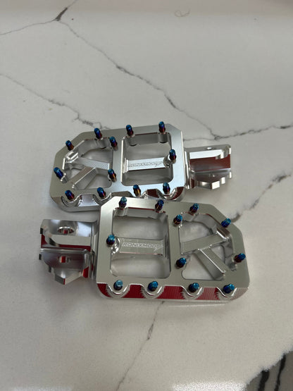 PRICKLY 'STYLE' Titanium Pegs For Your Emoto