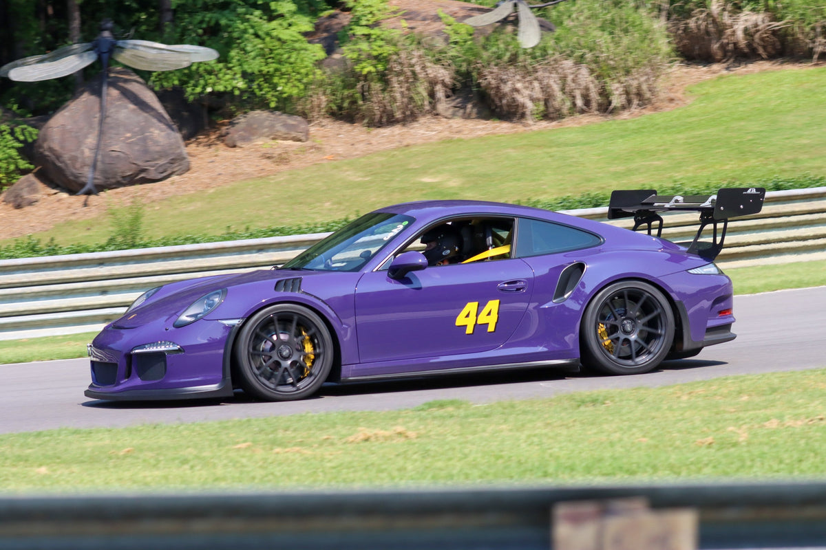 GT-1000 Carbon Fiber Wing (No Pedestals) - Universal Fitment