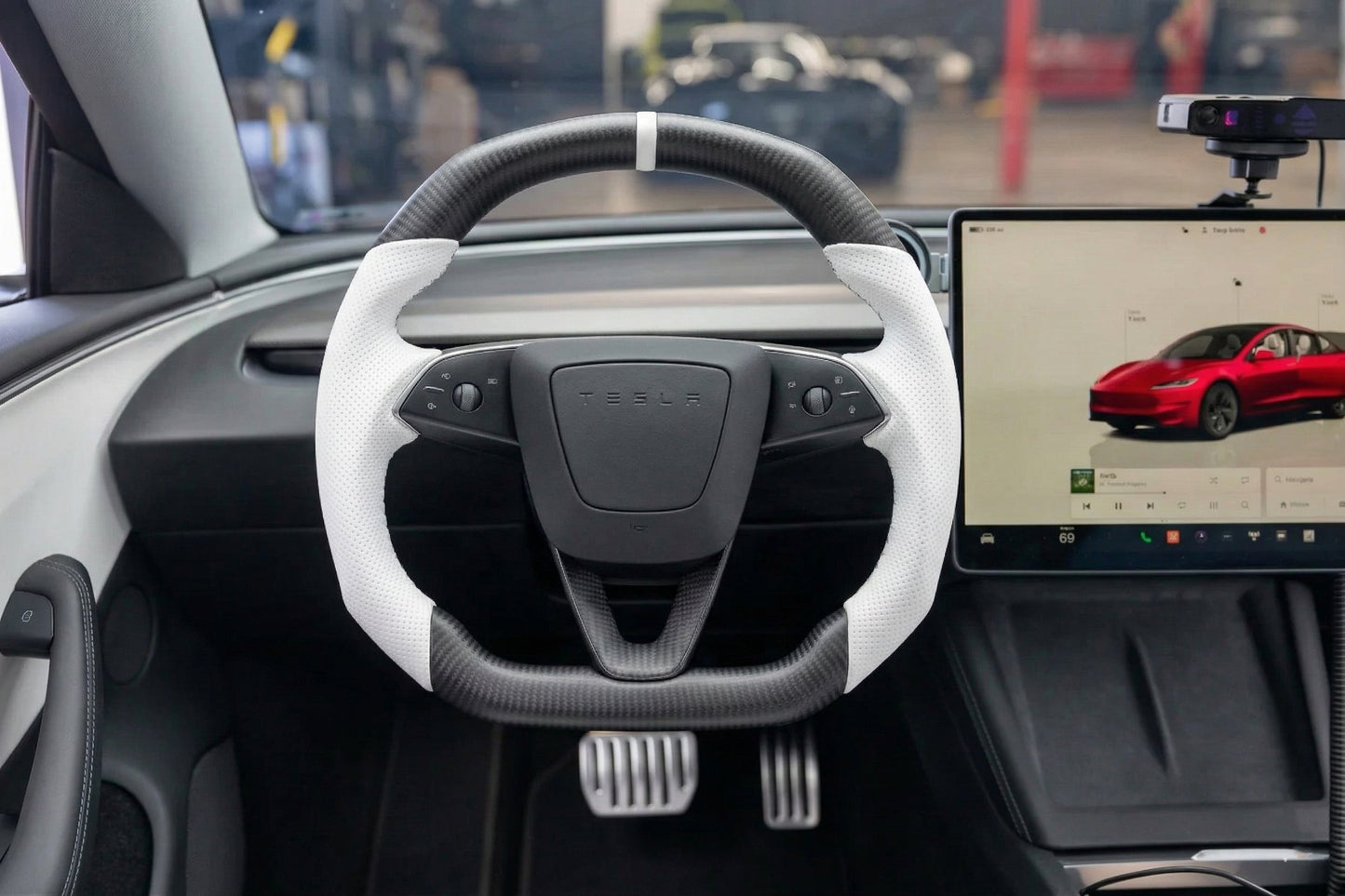 TESLA MODEL Y JUNIPER WHITE LEATHER FLAT BOTTOM STORMTROOPER DRY MATTE CARBON STEERING WHEEL
