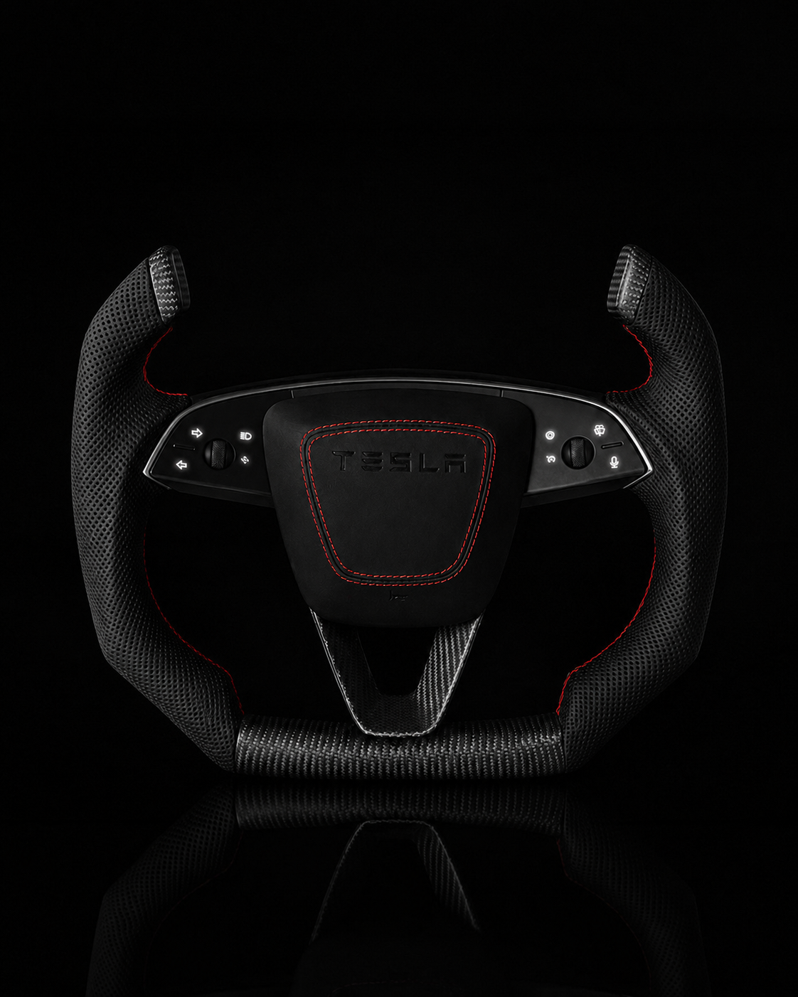 TESLA MODEL 3 HIGHLAND PERFORATED LEATHER KNIGHT RIDER DRY MATTE CARBON STEERING WHEEL