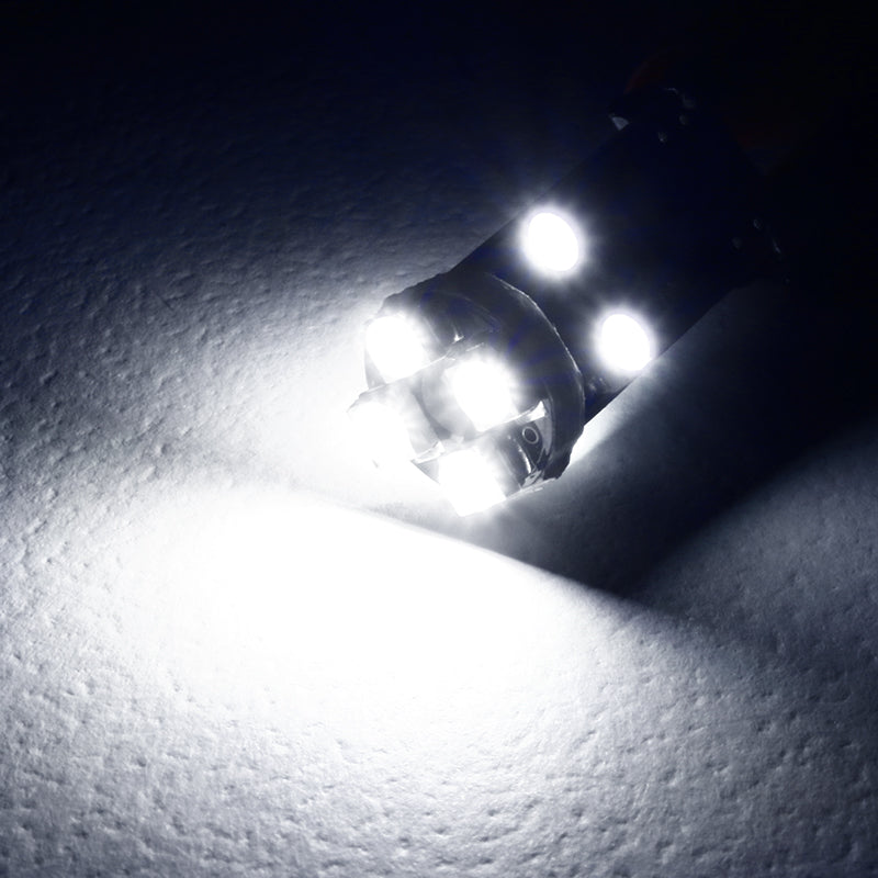 T10 8 SMD LED Bulb w/ Integrated Canbus - 2PC (White)