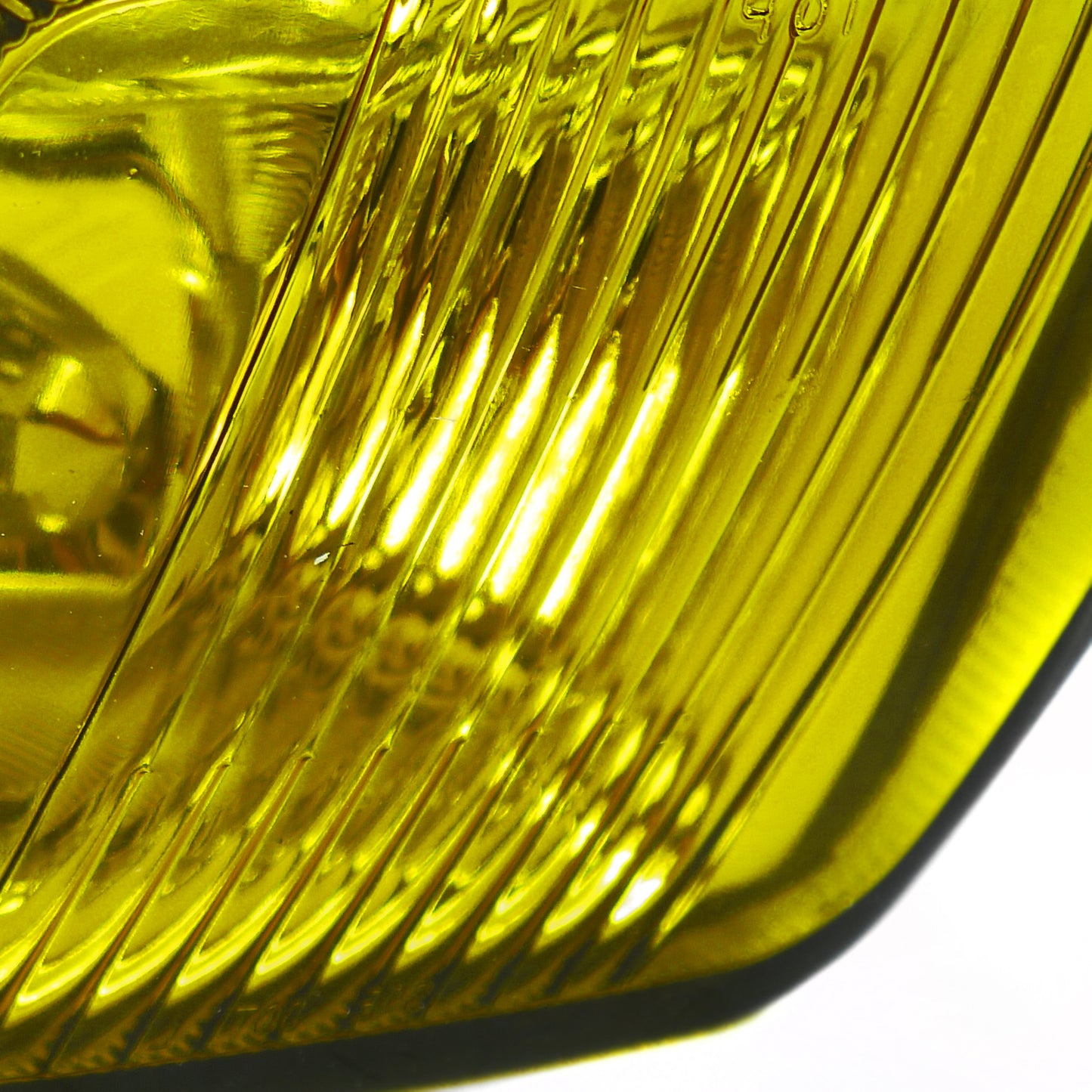 1996-1998 Honda Civic H3 Fog Lights Kit (Chrome Housing/Yellow Lens)