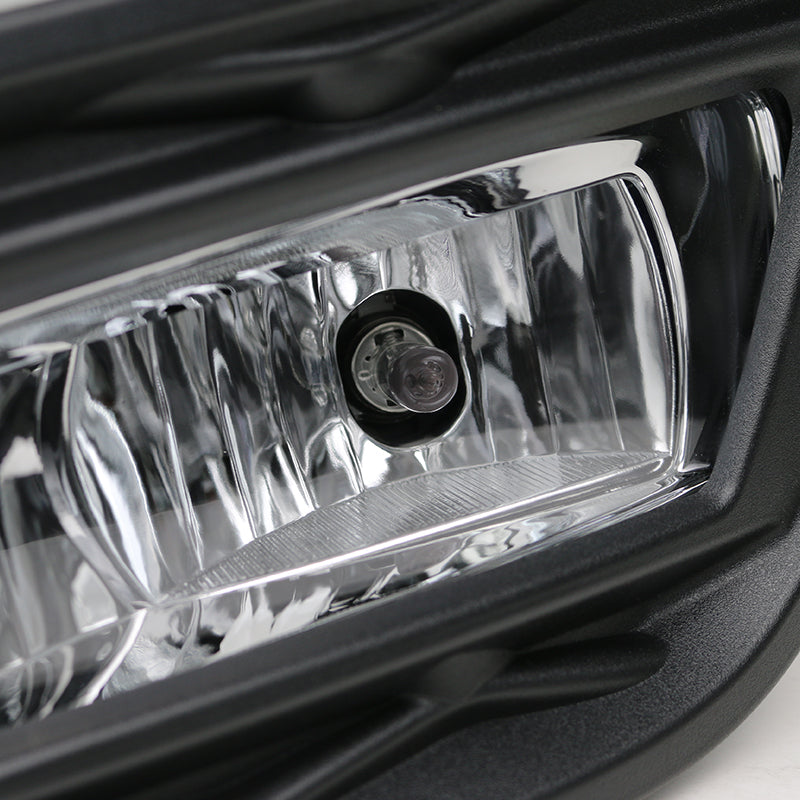 2015-2017 Ford Focus 12V/35W H8 Fog Lights (Chrome Housing/Clear Lens)