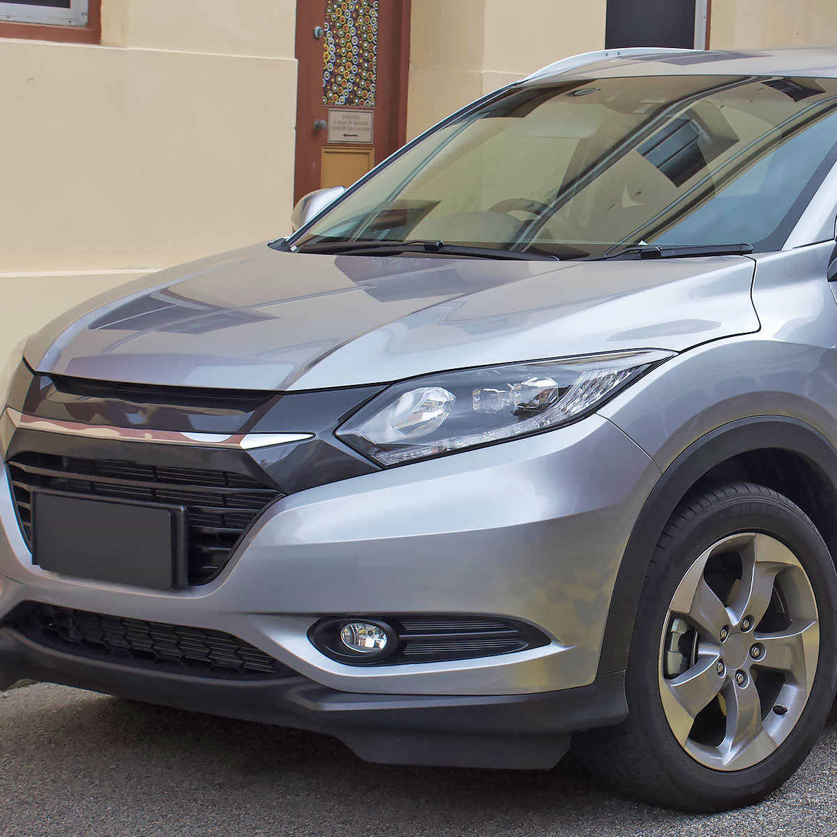 2019-2020 Honda HR-V H8 Fog Lights Kit (Chrome Housing/Clear Lens)