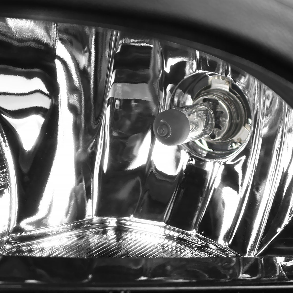 2015-2018 Volkswagen Jetta H8 Fog Lights Kit w/ Switch & Wiring Harness (Chrome Housing/Clear Lens)