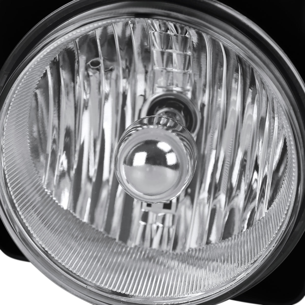 2003-2006 GMC Sierra / 2007 Sierra Classic H10 Fog Lights (Chrome Housing/Clear Lens)