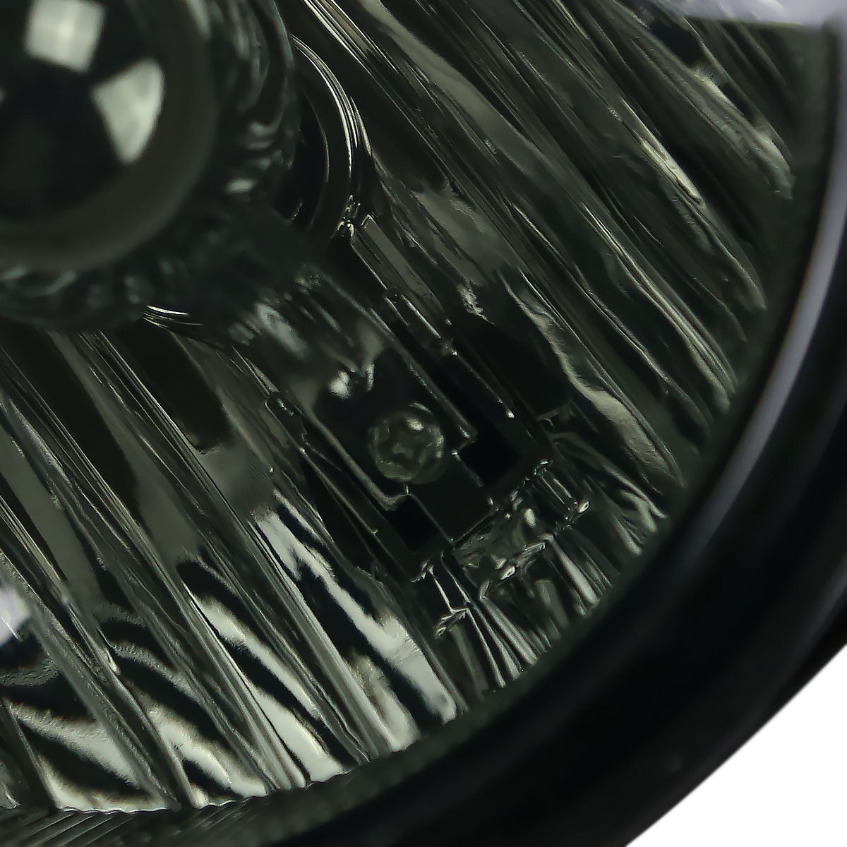 2003-2006 GMC Sierra / 2007 Sierra Classic H10 Fog Lights (Chrome Housing/Smoked Lens)