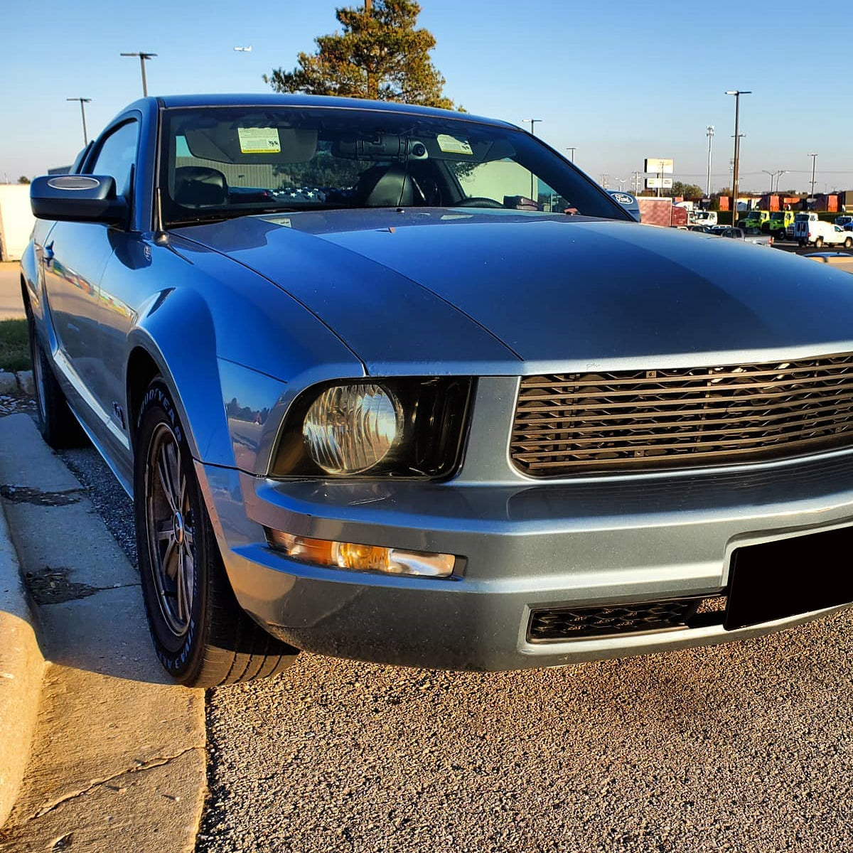 2005-2009 Ford Mustang Factory Style Headlights (Matte Black Housing/Light Smoked Lens)