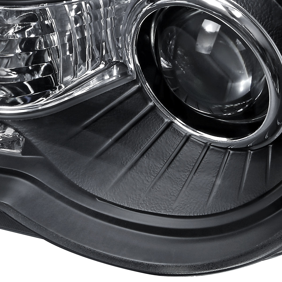 2005-2010 Chrysler 300 Projector Headlights w/ LED Light Strip (Matte Black Housing/Clear Lens)