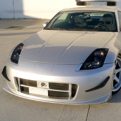 2003-2005 Nissan 350Z Projector Headlights w/ SMD LED Light Strip (Glossy Black Housing/Smoked Lens)