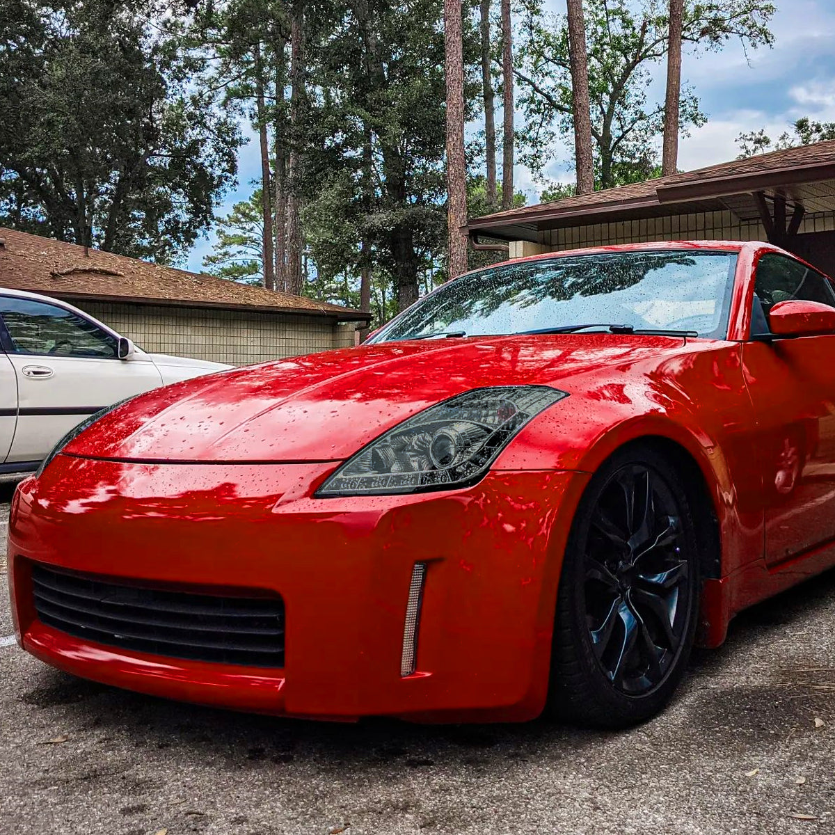 2006-2009 Nissan 350Z SMD LED Light Strip Projector Headlights (Chrome Housing/Smoked Lens)