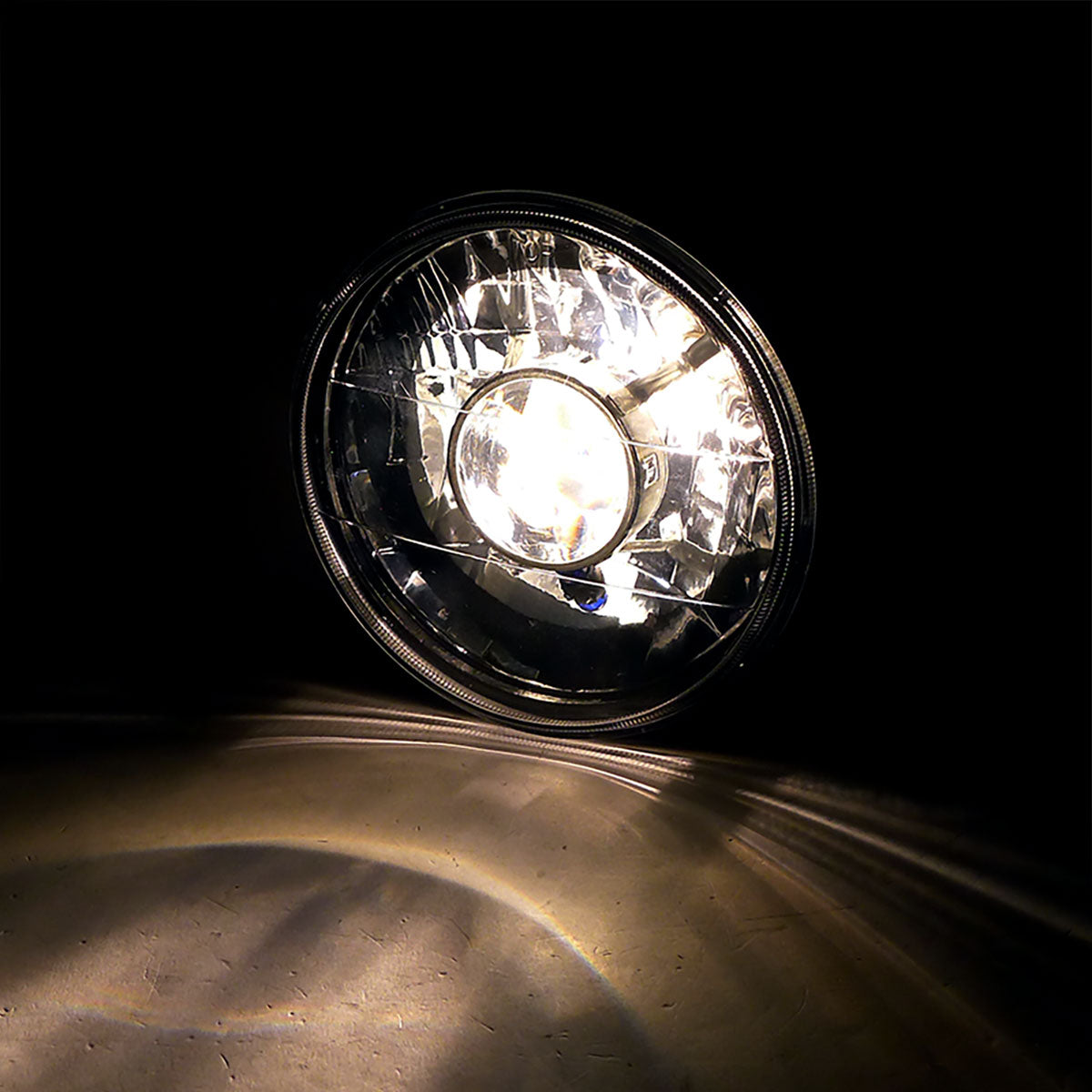 Universal 7" Round H4 Projector Headlights (Matte Black Housing/Clear Lens)