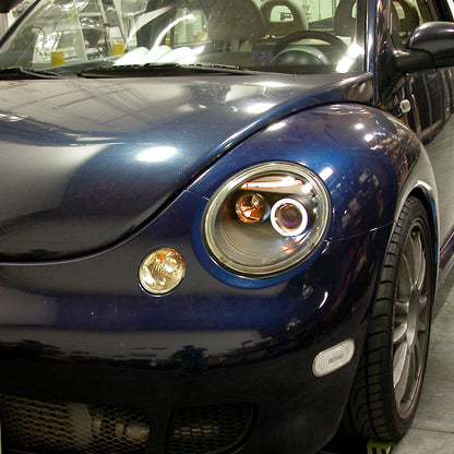 1998-2005 Volkswagen Beetle Halo Projector Headlights (Matte Black Housing/Clear Lens)