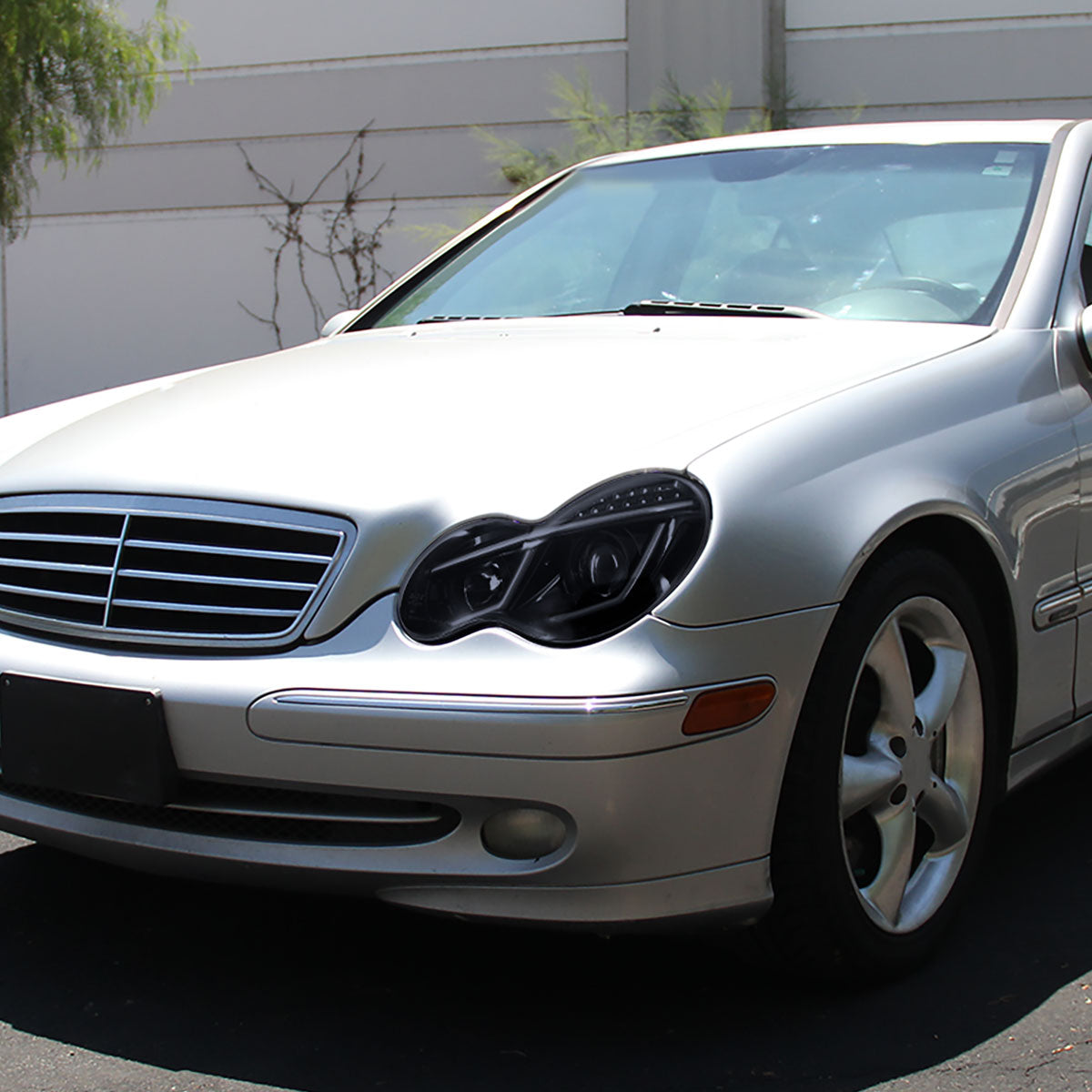 2001-2007 Mercedes Benz W203 C Class Sedan LED Bar Projector Headlights w/ LED Turn Signal Lights (Glossy Black Housing/Smoked Lens)