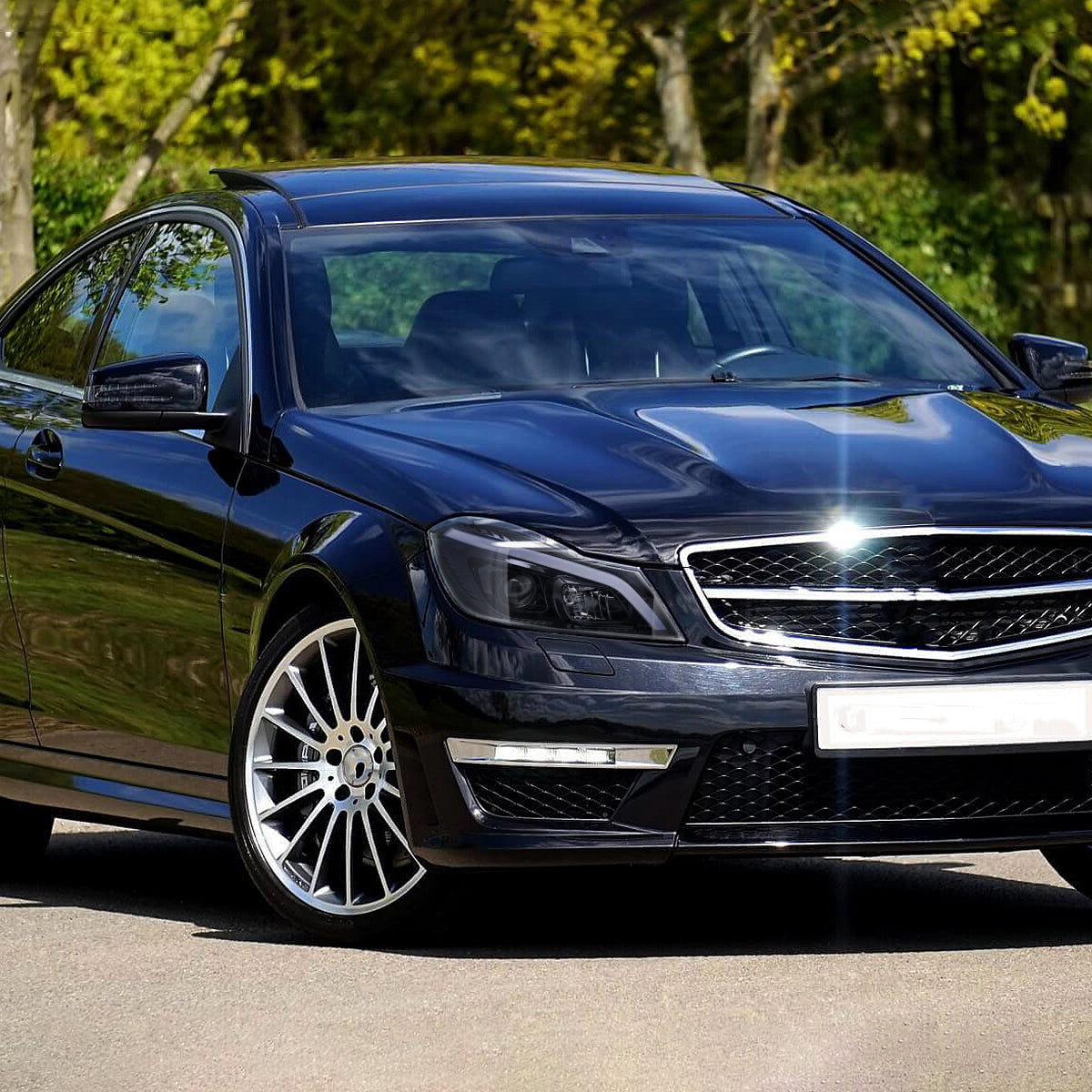2012-2014 Mercedes-Benz W204 C-Class Switchback Sequential LED Bar Projector Headlights (Matte Black Housing/Smoked Lens)