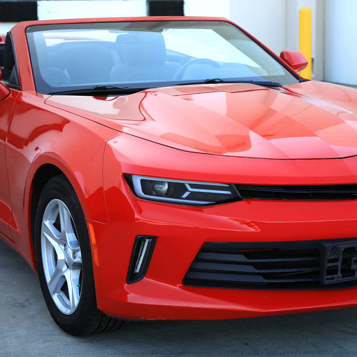 2016-2018 Chevrolet Camaro LED Strip Projector Headlights w/ Sequential Turn Signal Lights (Matte Black Housing/Clear Lens)
