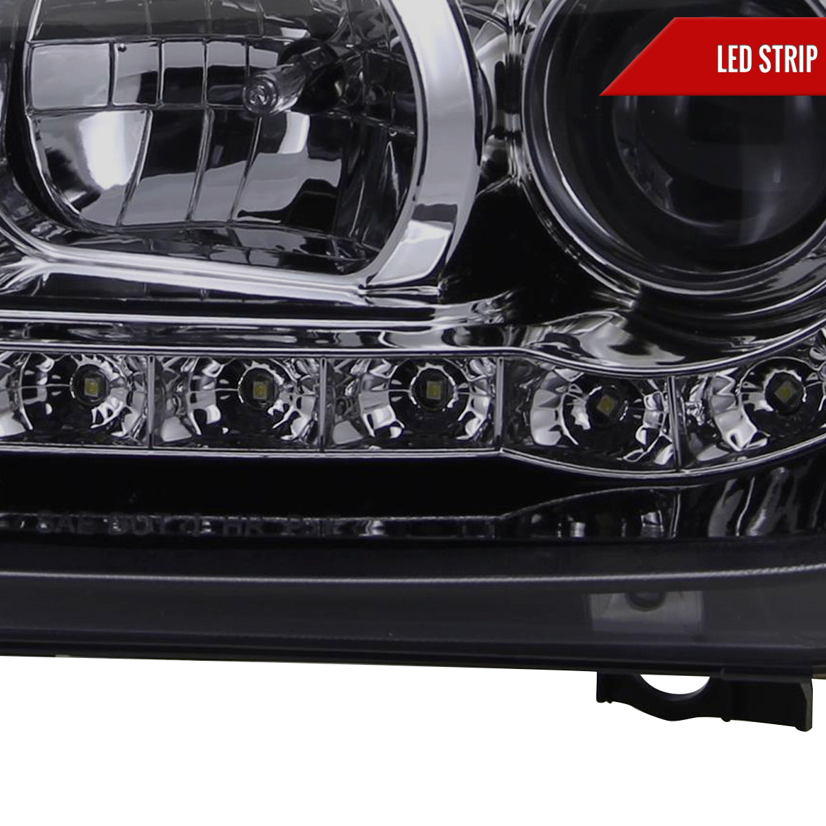 1999-2004 Volkswagen Jetta/Bora Projector Headlights w/ R8 Style LED Light Strip (Glossy Black Housing/Smoked Lens)