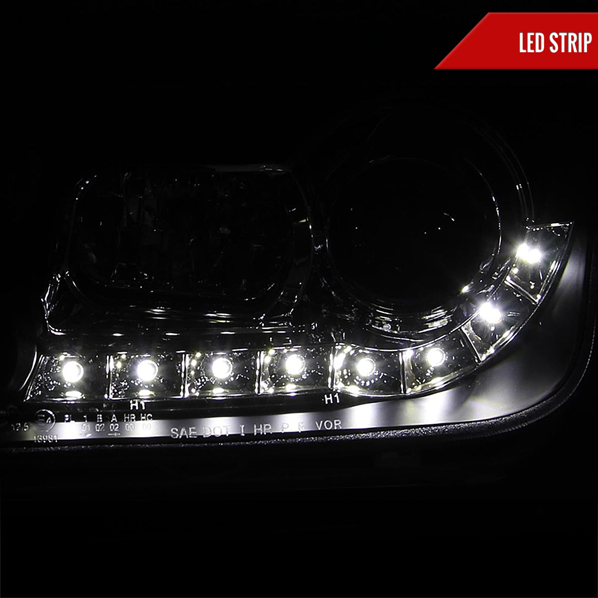 1999-2004 Volkswagen Jetta/Bora Projector Headlights w/ R8 Style LED Light Strip (Matte Black Housing/Clear Lens)