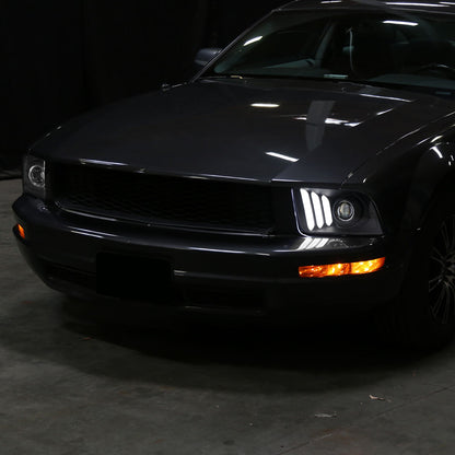 2005-2009 Ford Mustang LED Bar Projector Headlights (Matte Black Housing/Clear Lens)