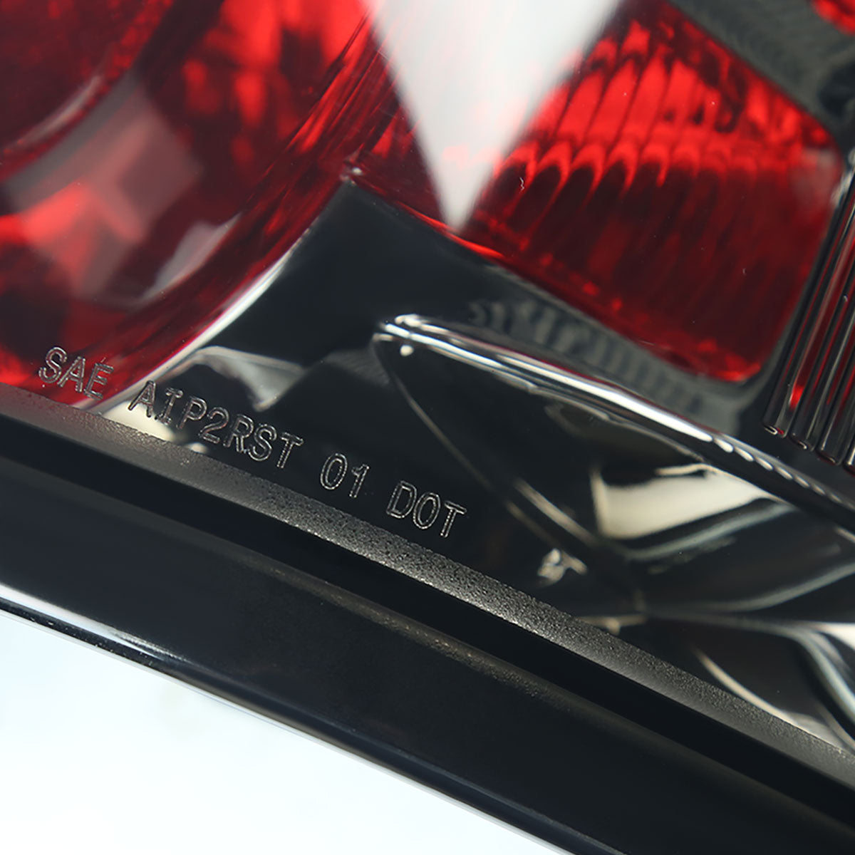 2003-2005 Toyota 4Runner Tail Lights (Chrome Housing/Smoked Lens)