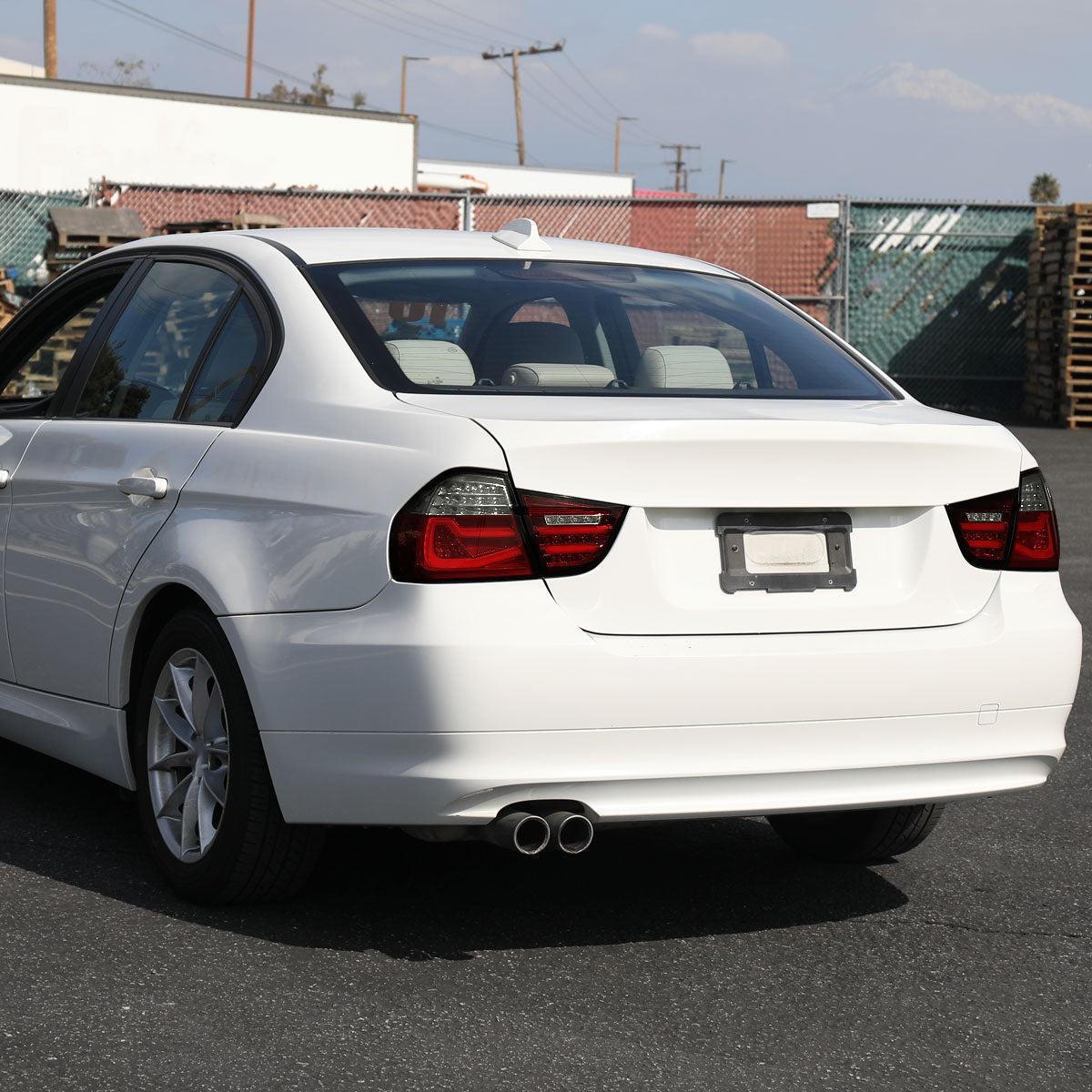 2009-2011 BMW E90 3-Series 4Dr Sedan LED Tail Light (Chrome Housing/Red Smoked Lens)