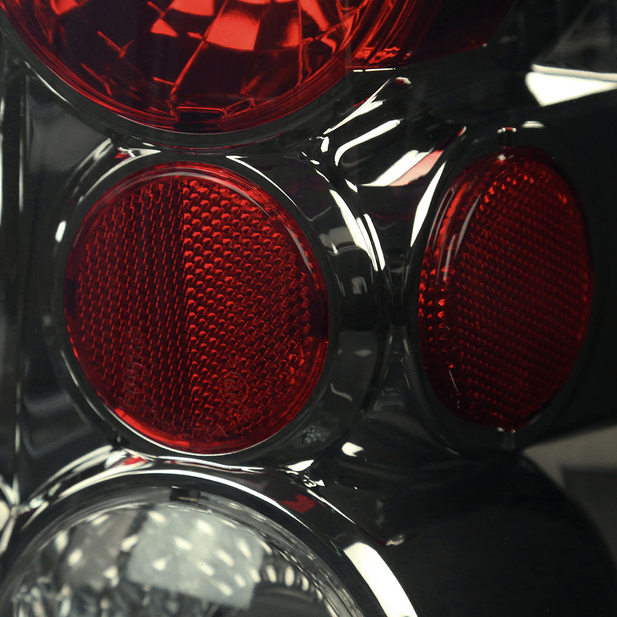2003-2006 Ford Expedition Tail Lights (Chrome Housing/Smoked Lens)