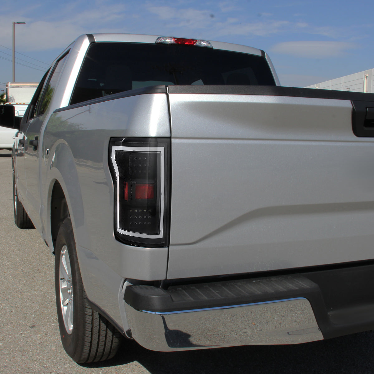 2015-2017 Ford F-150 V2 LED Tail Lights (Matte Black Housing/Clear Lens)