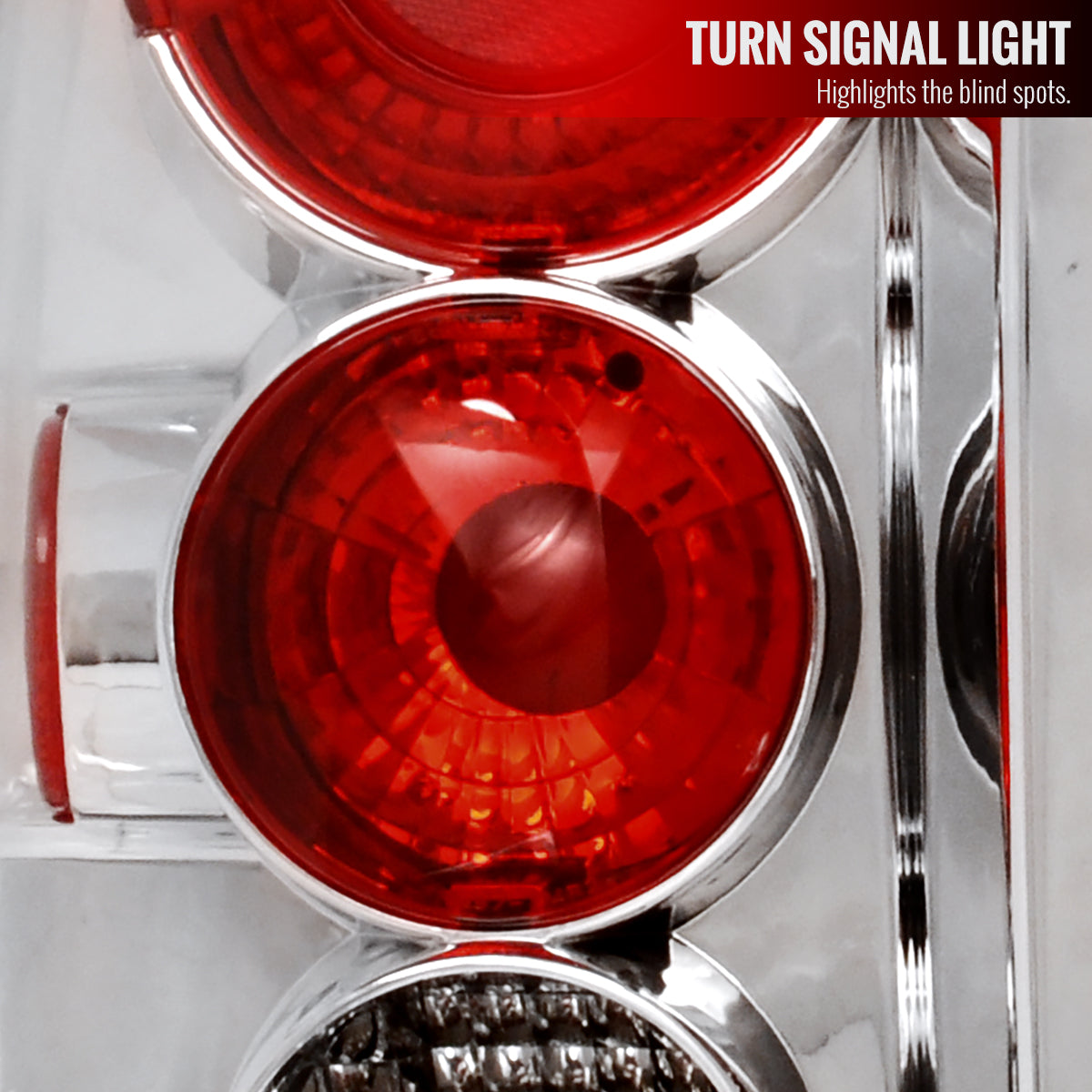 2005-2006 Jeep Grand Cherokee Tail Lights (Chrome Housing/Clear Lens)