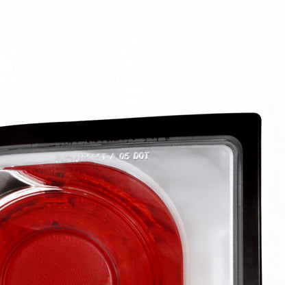 2005-2006 Jeep Grand Cherokee Tail Lights (Chrome Housing/Clear Lens)