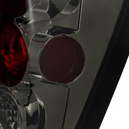 2005-2006 Jeep Grand Cherokee Tail Lights (Chrome Housing/Smoked Lens)