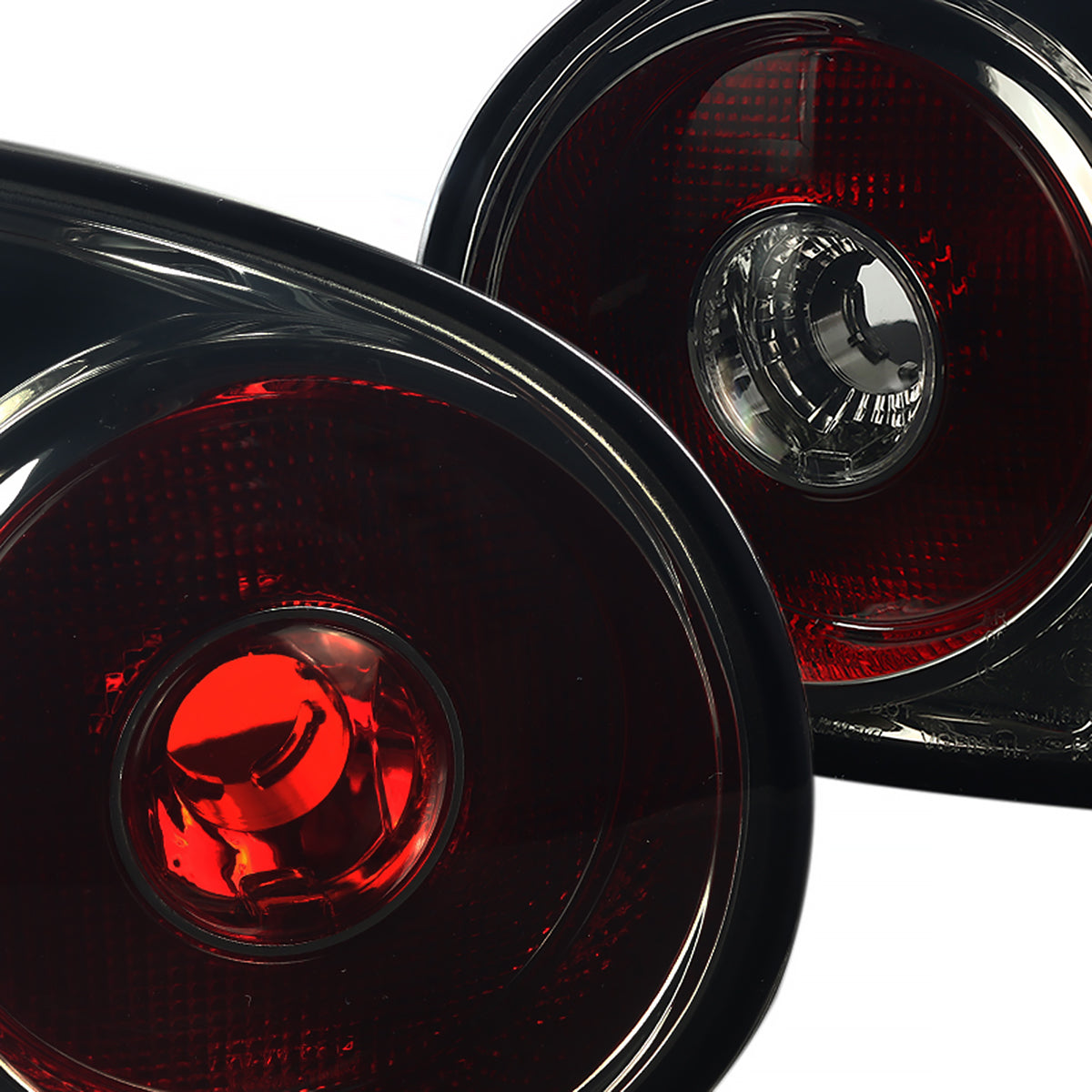 2006-2009 Volkswagen Golf GTI Mk5/Rabbit/R32 Tail Lights (Chrome Housing/Smoked Lens)