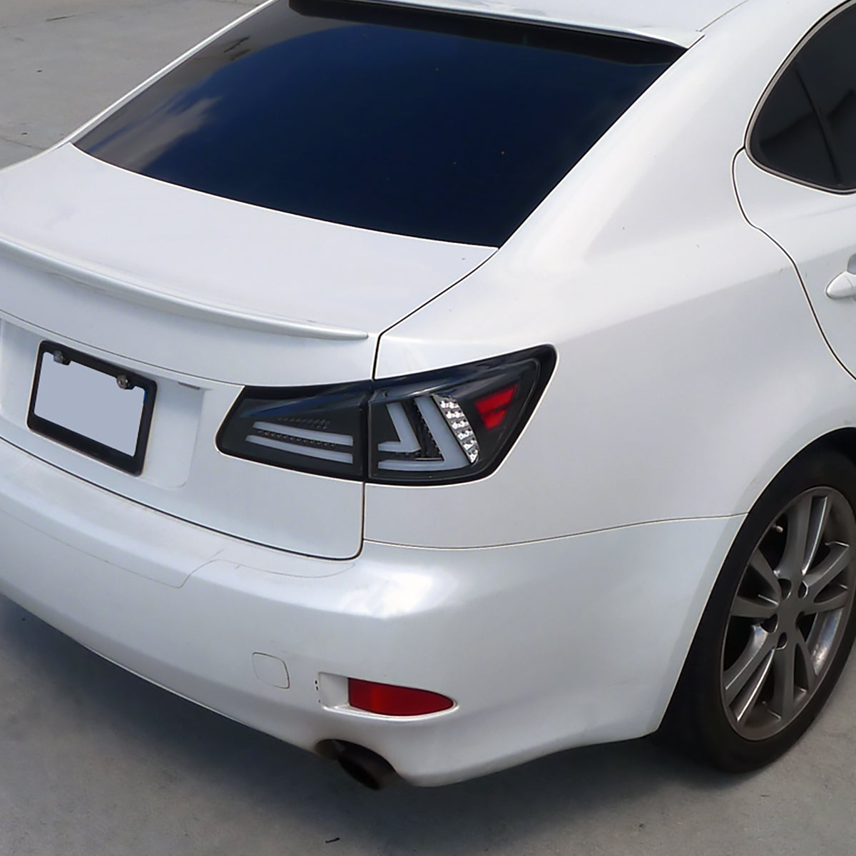 2006-2008 Lexus IS250/IS350 LED Tail and Trunk Lights (Matte Black Housing/Clear Lens)