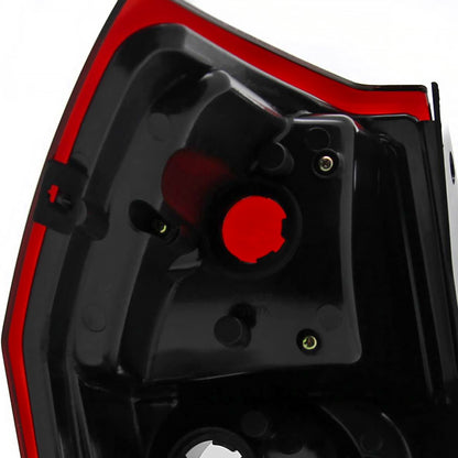 2005-2008 Dodge Magnum Tail Lights (Matte Black Housing/Red Clear Lens)
