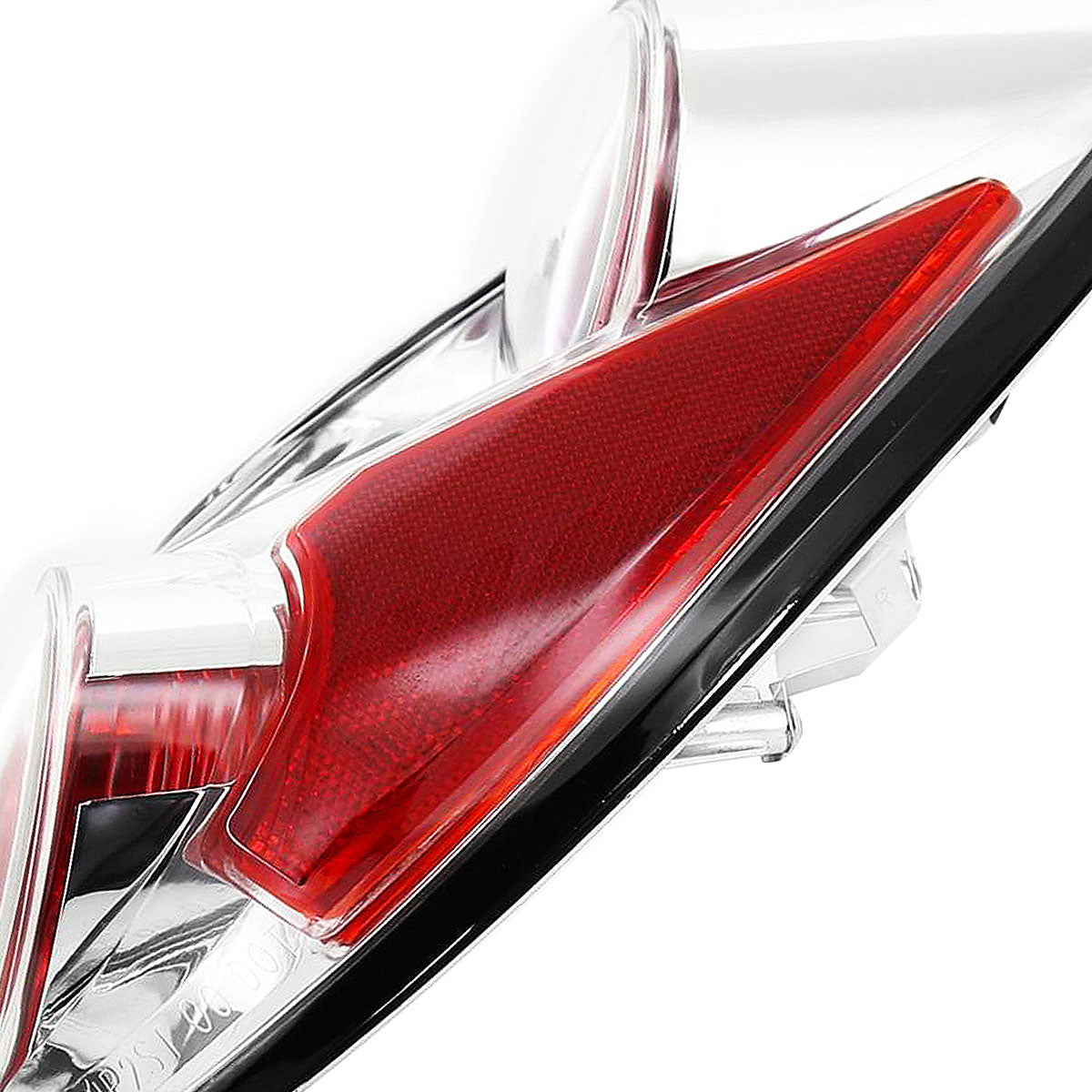 2001-2005 Chrysler PT Cruiser Tail Lights (Chrome Housing/Clear Lens)