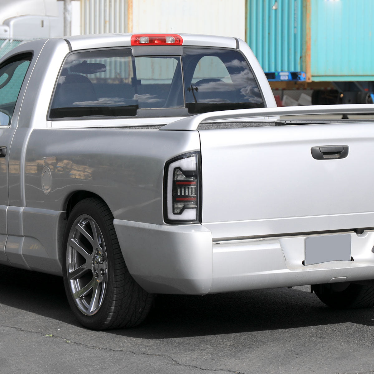2002-2006 Dodge RAM 1500/2500/3500 White LED Bar Tail Lights (Matte Black Housing/Clear Lens)