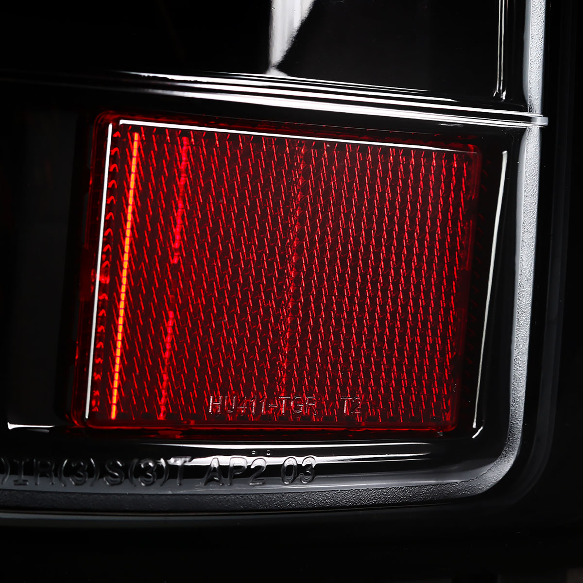 2003-2006 Chevrolet Silverado LED Tail Lights - G2 (Jet Black Housing/Clear Lens)