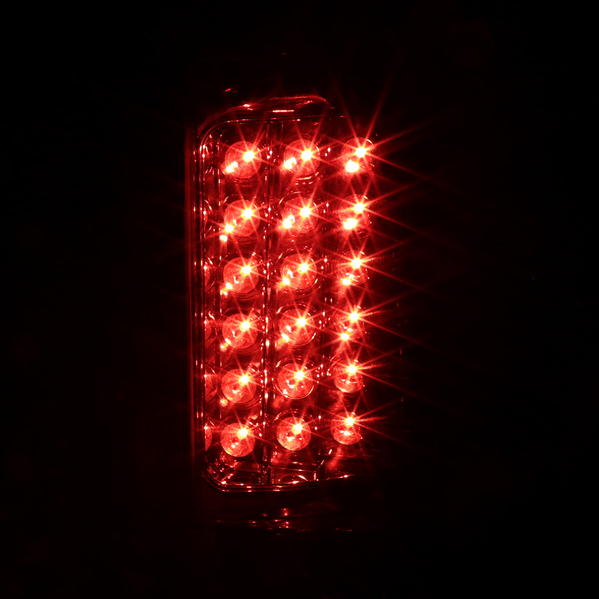 2003-2006 Chevrolet Silverado LED Tail Lights (Chrome Housing/Clear Lens)