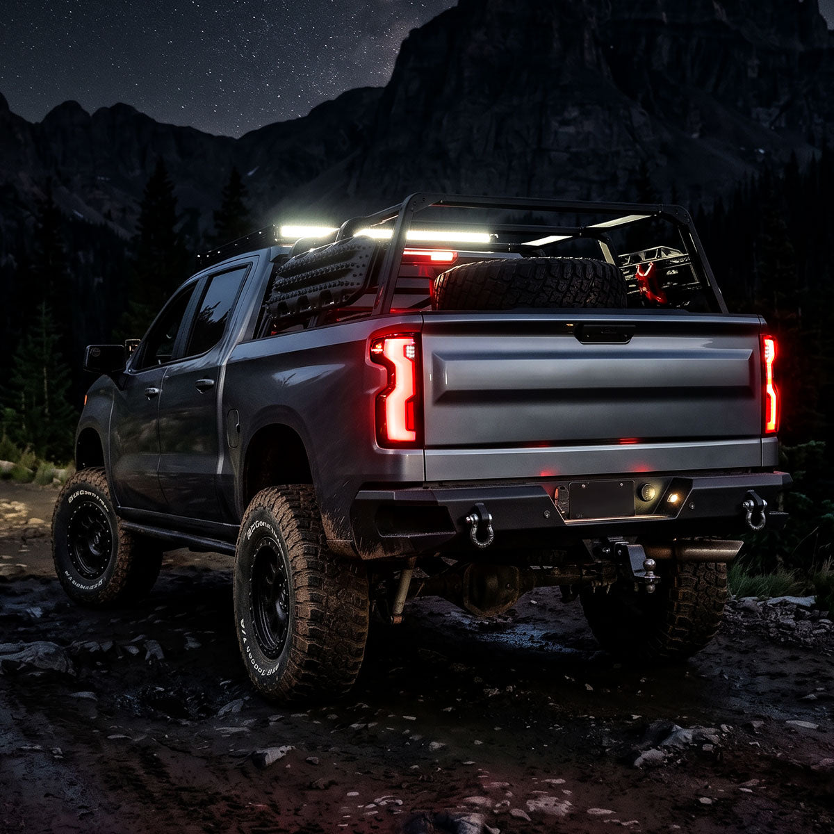 2019-2026 Chevrolet Silverado 1500 / 2020-2023 Silverado 2500HD/3500HD Full LED Switchback Sequential Tail Lights  (Black Housing / Clear Lens)