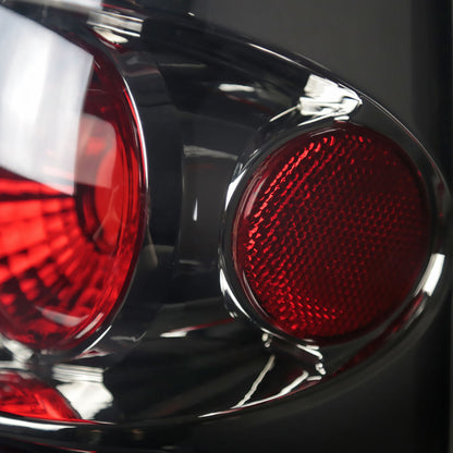 1999-2002 Chevrolet Silverado/ 1999-2006 GMC Sierra Tail Lights (Chrome Housing/Smoked Lens)