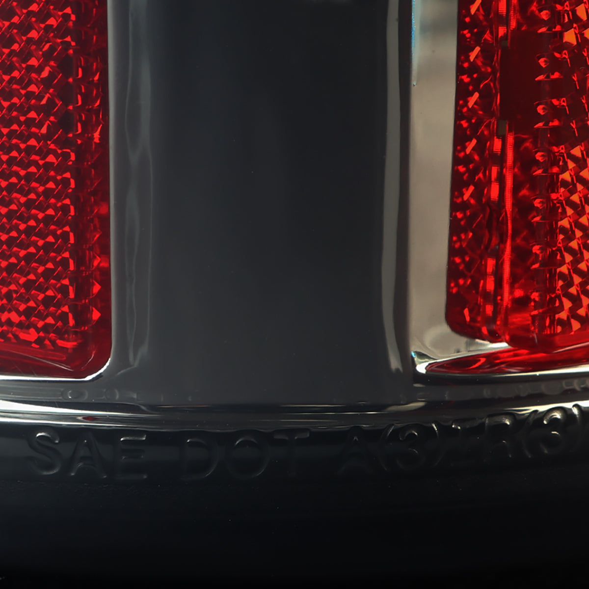 1999-2002 Chevrolet Silverado/ 1999-2006 GMC Sierra LED Tail Lights - G2 (Chrome Housing/Smoked Lens)