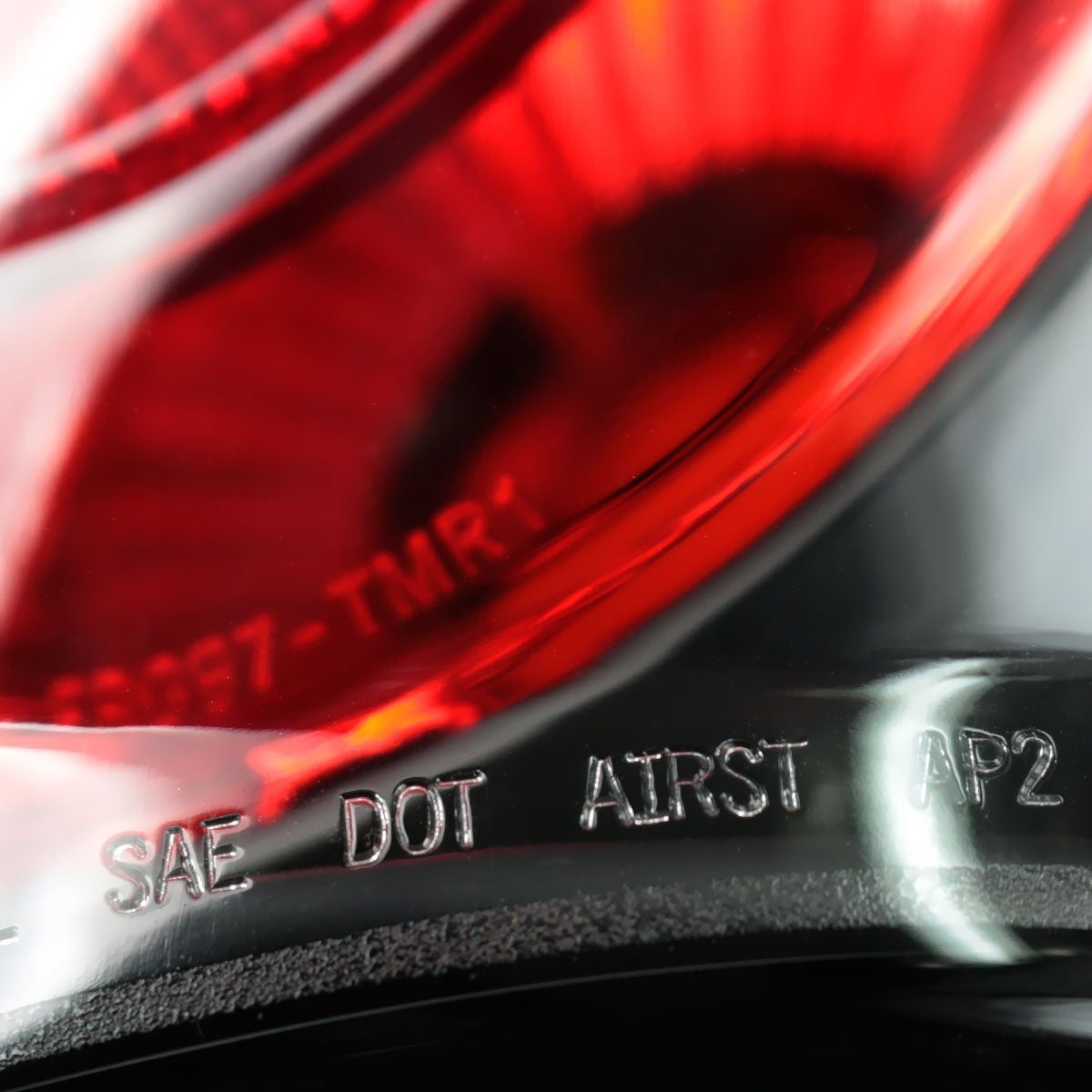 1999-2002 Chevrolet Silverado/ 1999-2006 GMC Sierra Tail Lights (Matte Black Housing/Clear Lens)