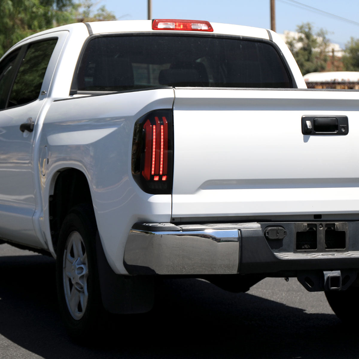 2014-2021 Toyota Tundra Facelift Style Full LED Tail Lights with Sequential Turn Signal (Jet Black Housing/Smoked Lens)