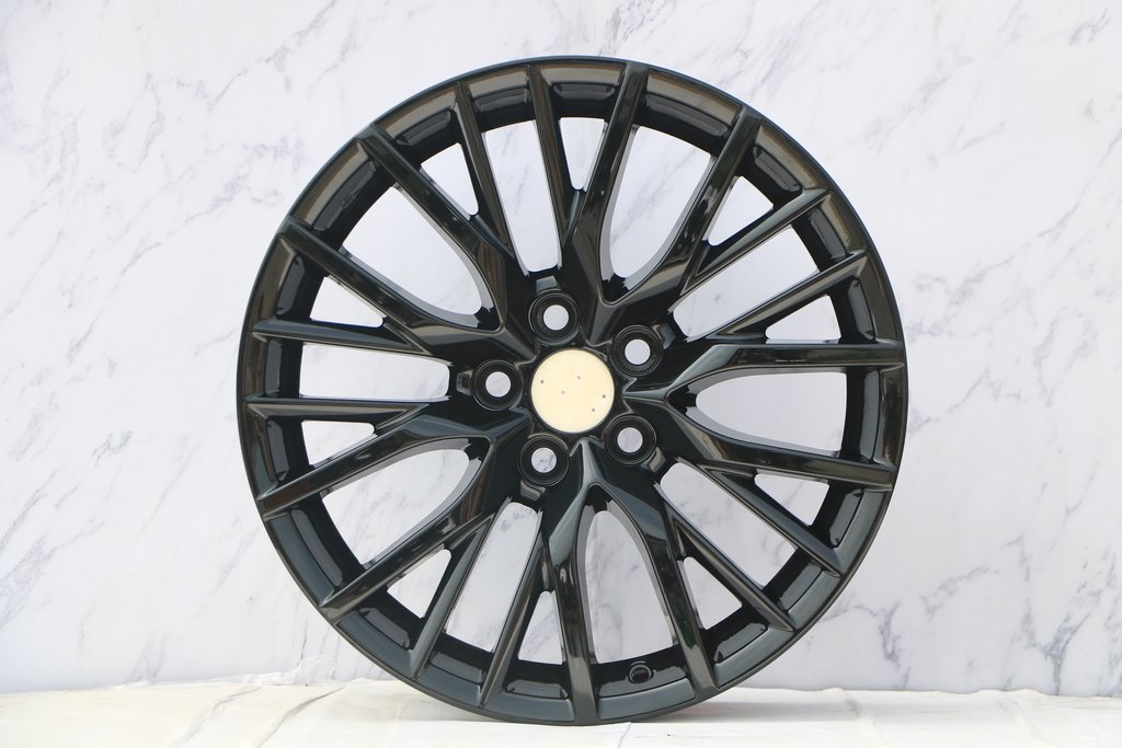 18" Wheels fits Lexus ES330 ES350 GS300 GS350 GS400H GS430 IS250 IS300 IS350 RX300 RX330 RX350 RX400H RX450H