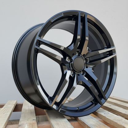 MB3 19x8.5 5x112 +35 66.6 Gloss Black