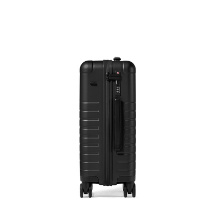 Essential Collection Suitcase Matte Black