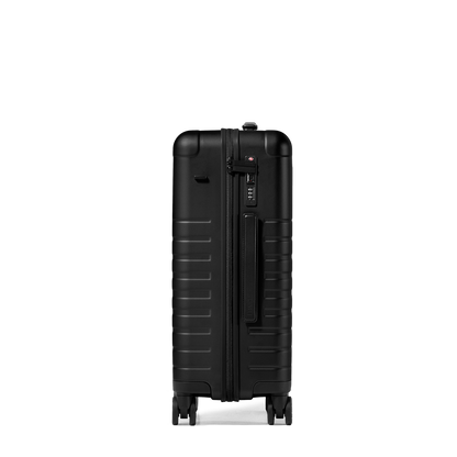 Essential Collection Suitcase Matte Black
